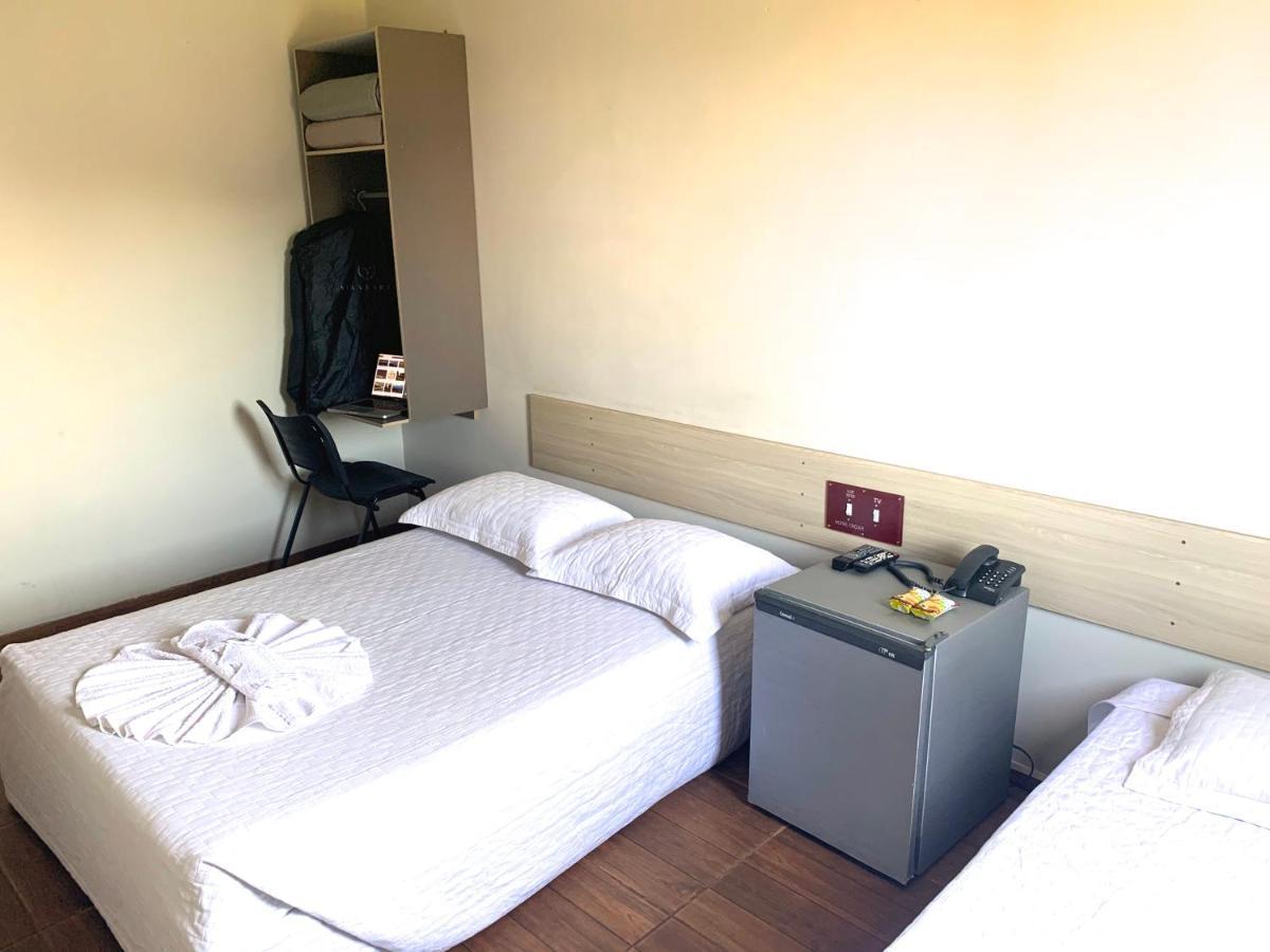 Hotel Cacula Λοντρίνα Εξωτερικό φωτογραφία